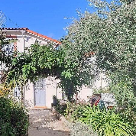 Studio Avec Jardin A 10 Mn A Pied Du Centre Ville Toulouse Luaran gambar