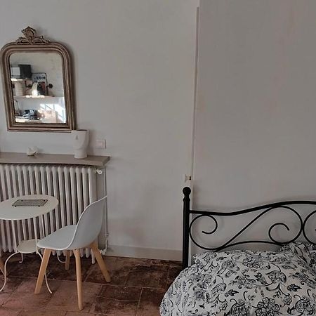 Studio Avec Jardin A 10 Mn A Pied Du Centre Ville Toulouse Luaran gambar
